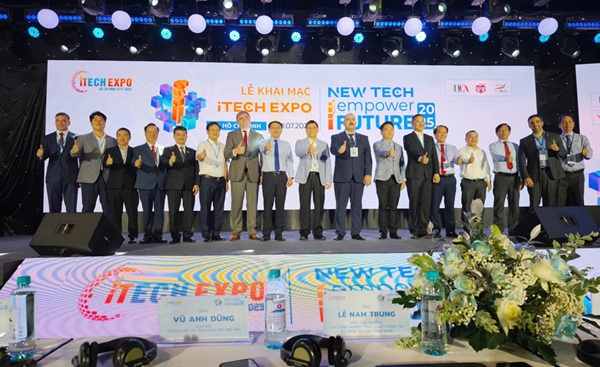 iTECH EXPO 2025 – Bước tiến đột phá trong chuyển đổi số cấp cơ sở: Từ phường, xã đến công dân số
